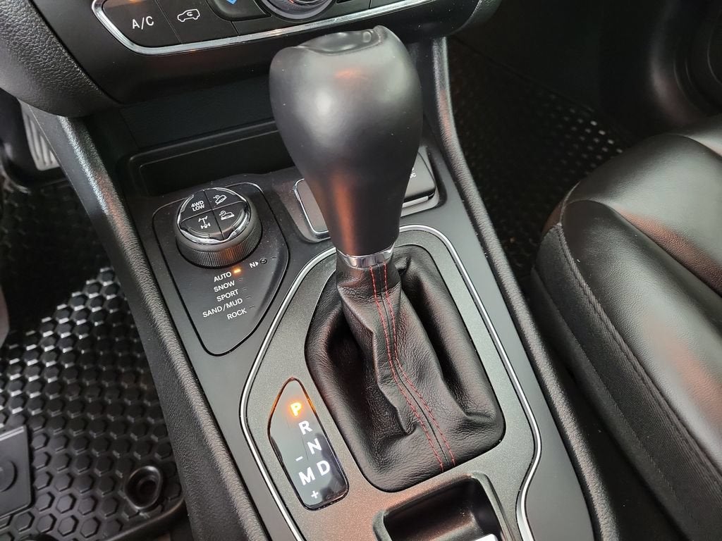 2022 Jeep Cherokee Trailhawk
