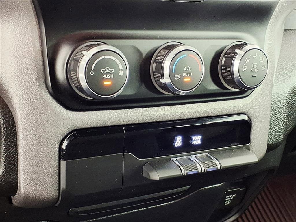 2024 RAM 1500 Big Horn