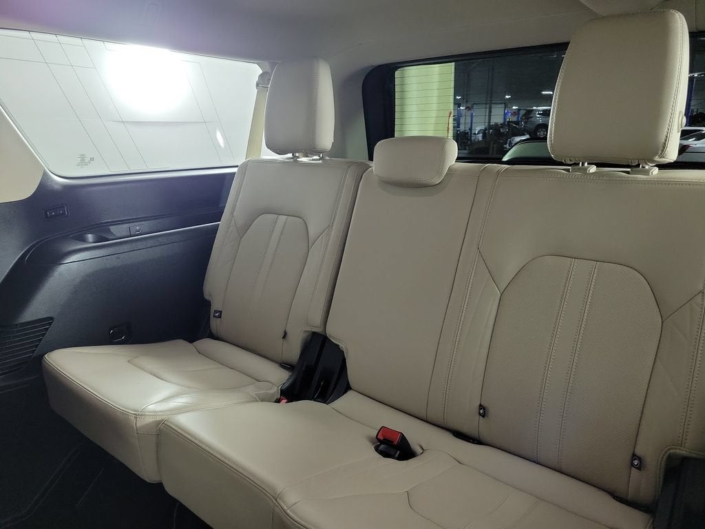 2023 Ford Expedition Max Platinum