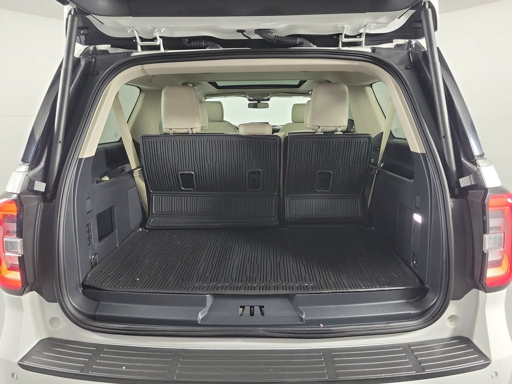 2023 Ford Expedition Max Platinum
