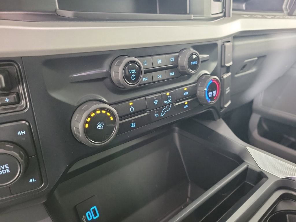 2023 Ford Super Duty F-250 SRW XL