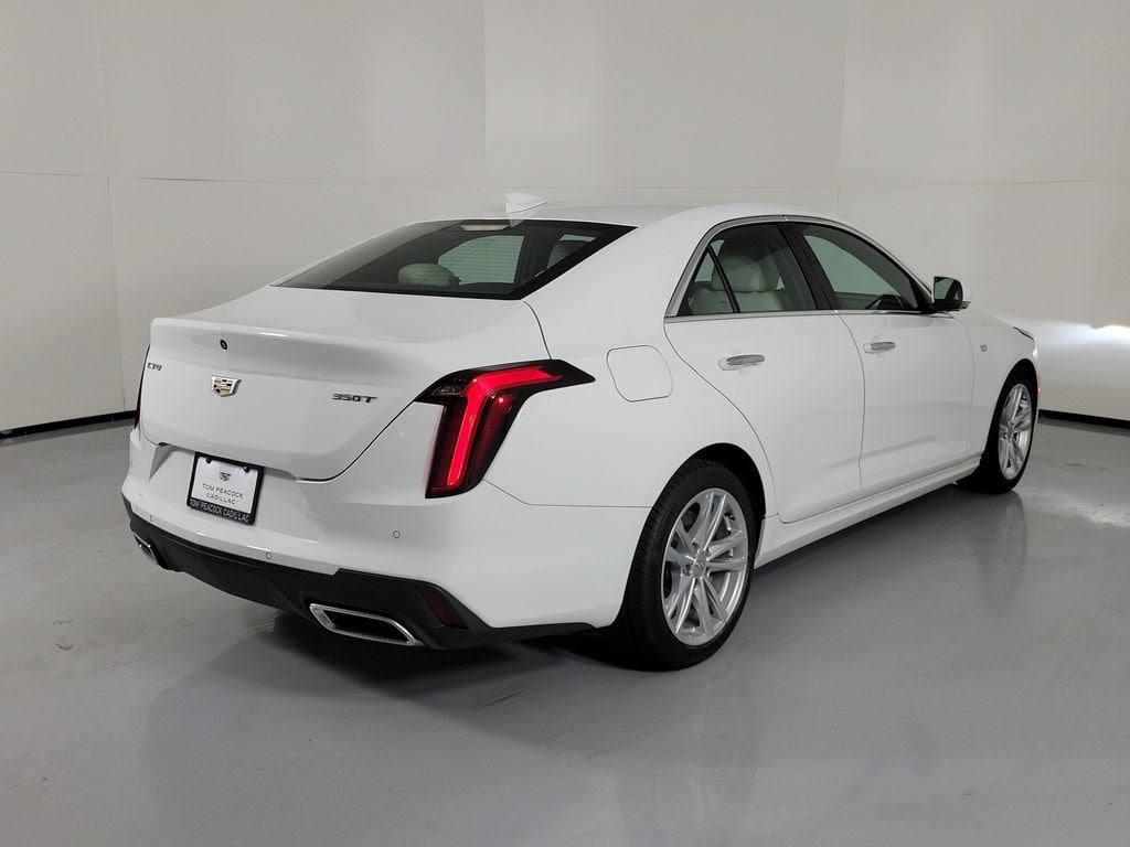2024 Cadillac CT4 Luxury