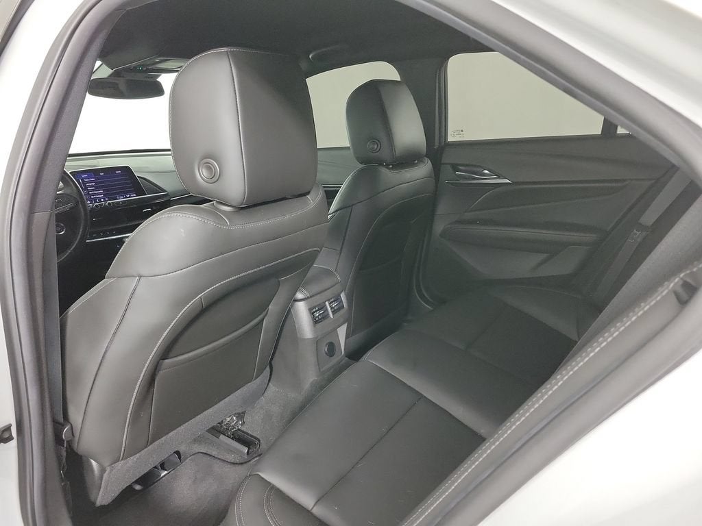 2023 Cadillac CT4 Luxury