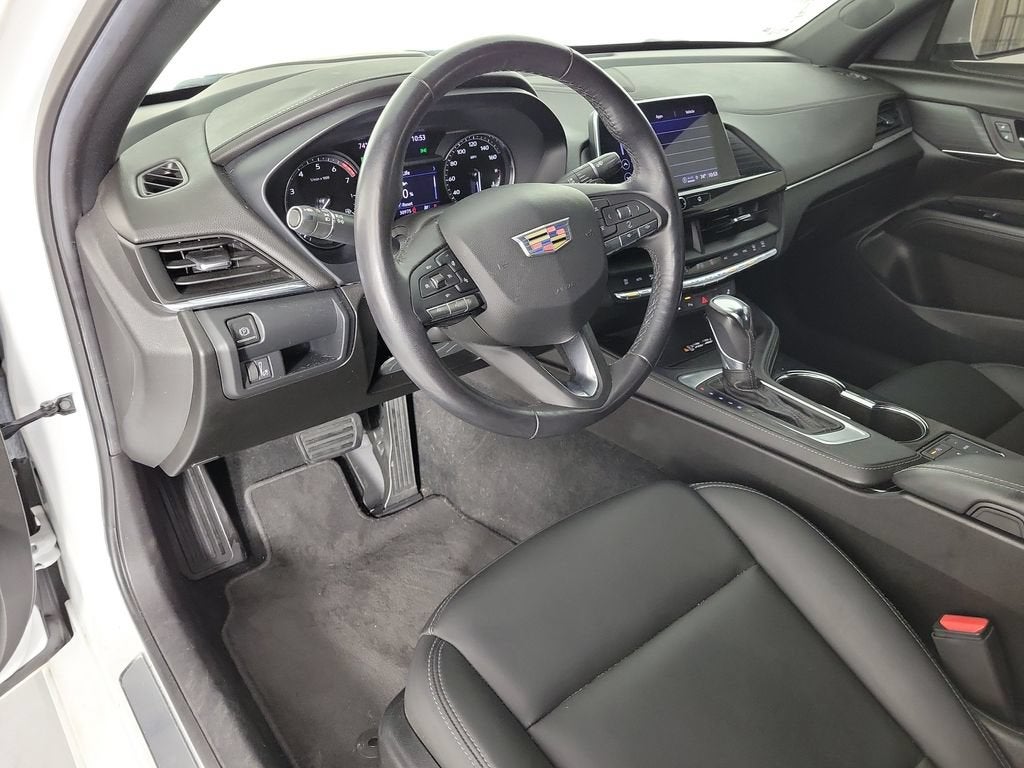 2023 Cadillac CT4 Luxury
