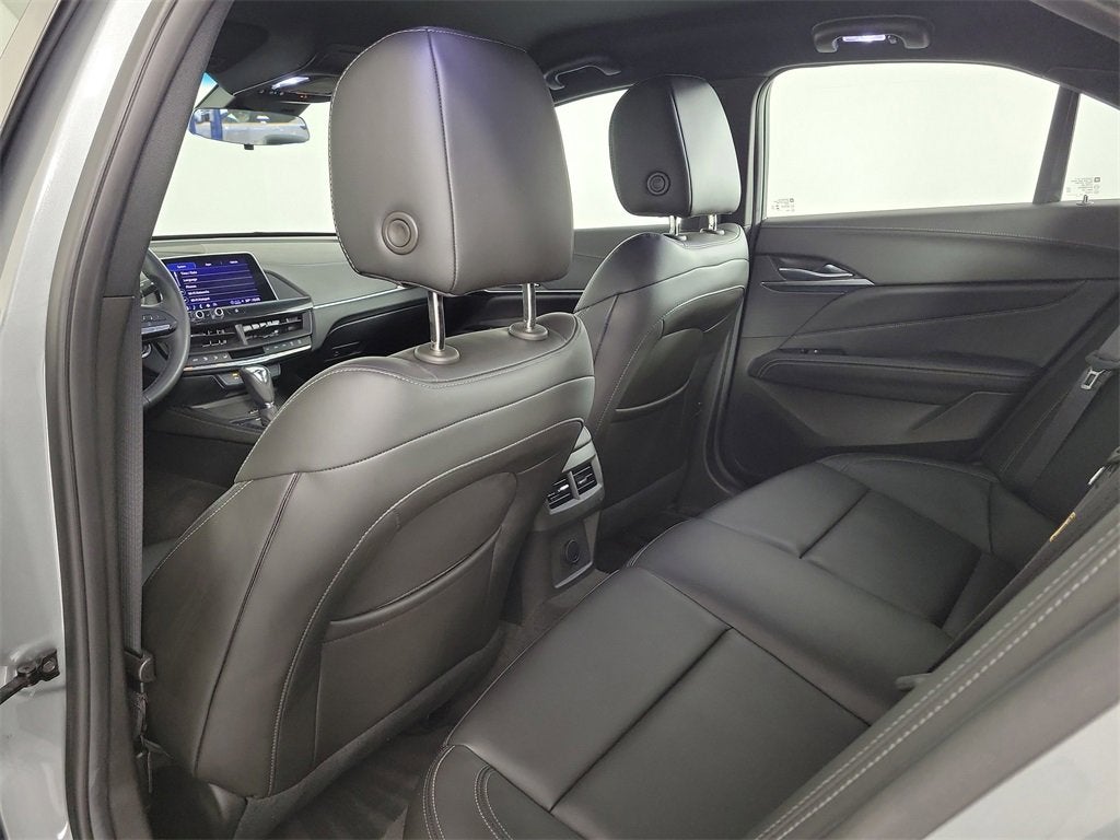 2023 Cadillac CT4 Luxury