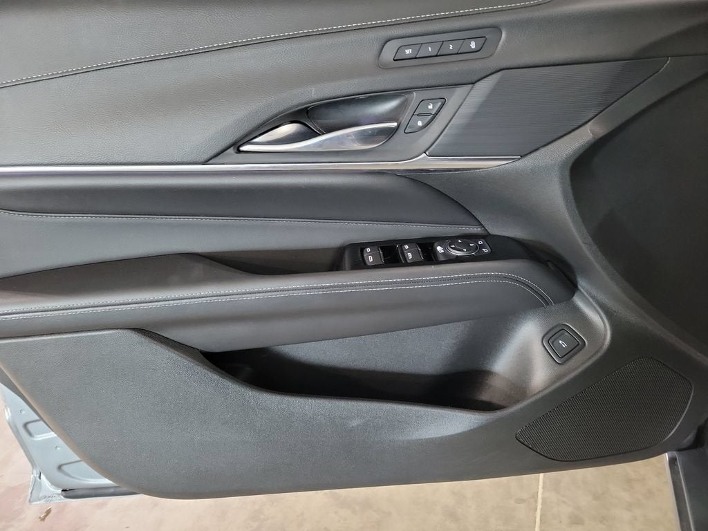 2023 Cadillac CT4 Premium Luxury