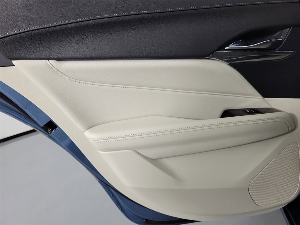 2023 Cadillac CT4 Premium Luxury