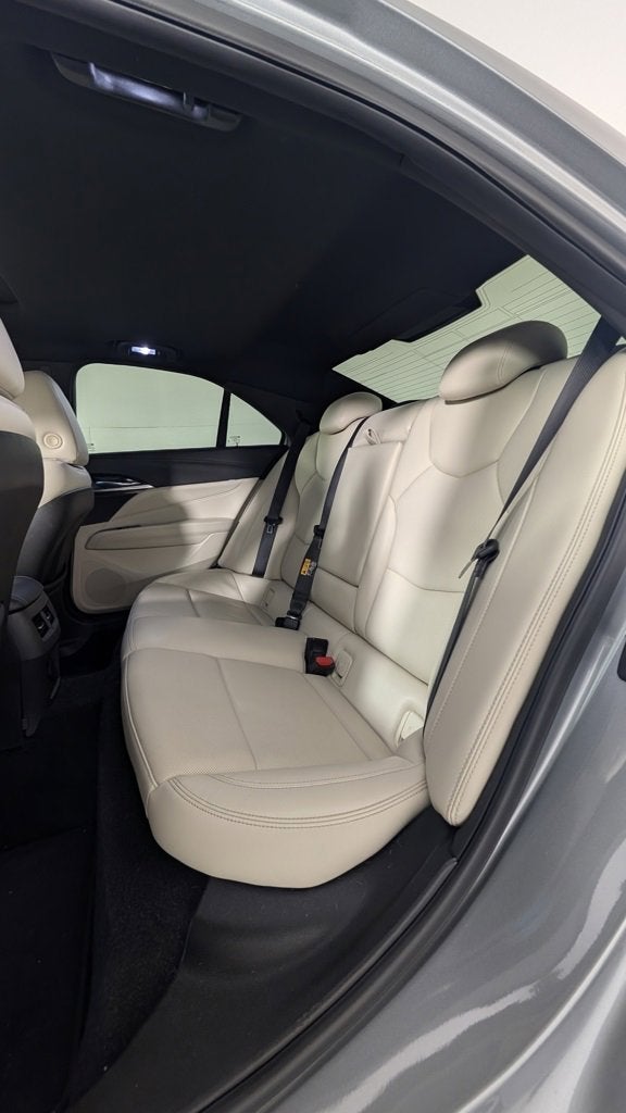 2023 Cadillac CT4 Premium Luxury