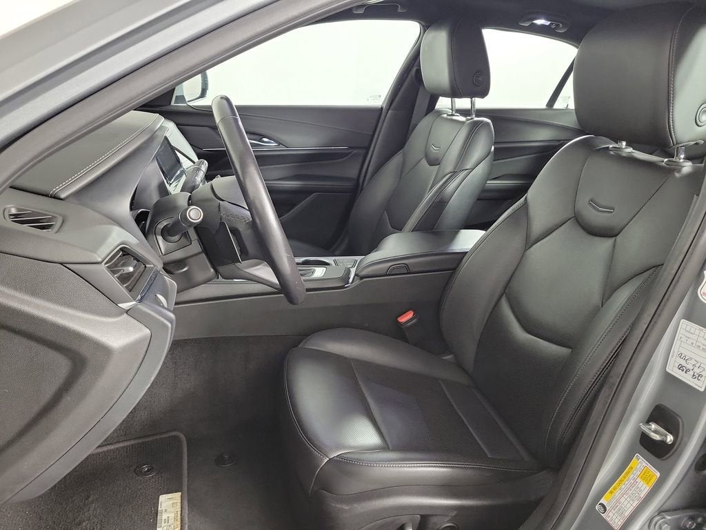 2023 Cadillac CT4 Premium Luxury