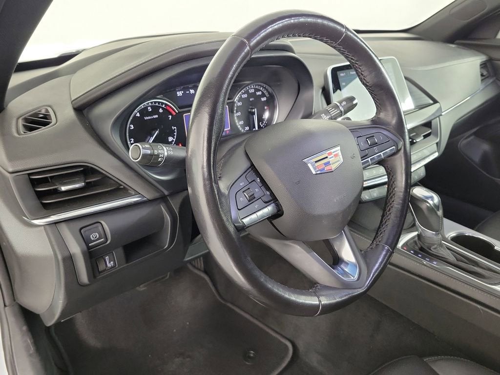 2023 Cadillac CT4 Premium Luxury