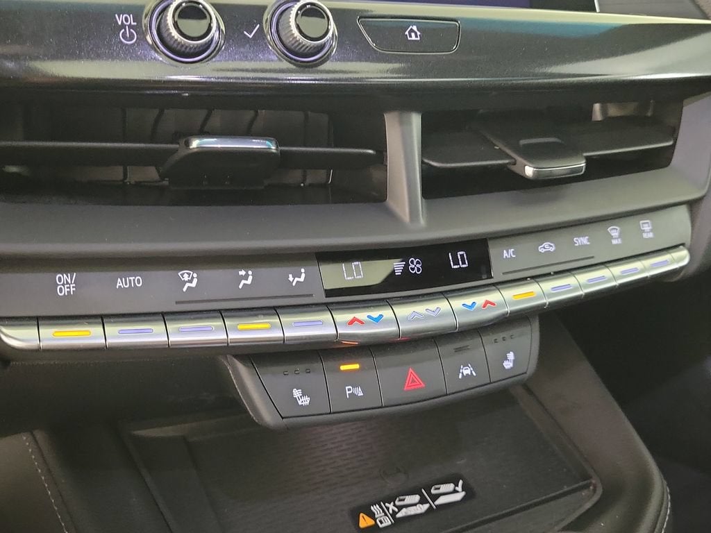 2023 Cadillac CT4 Luxury