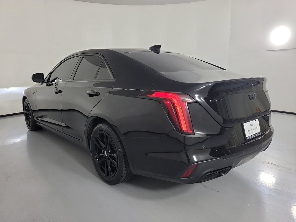 2023 Cadillac CT4 Luxury