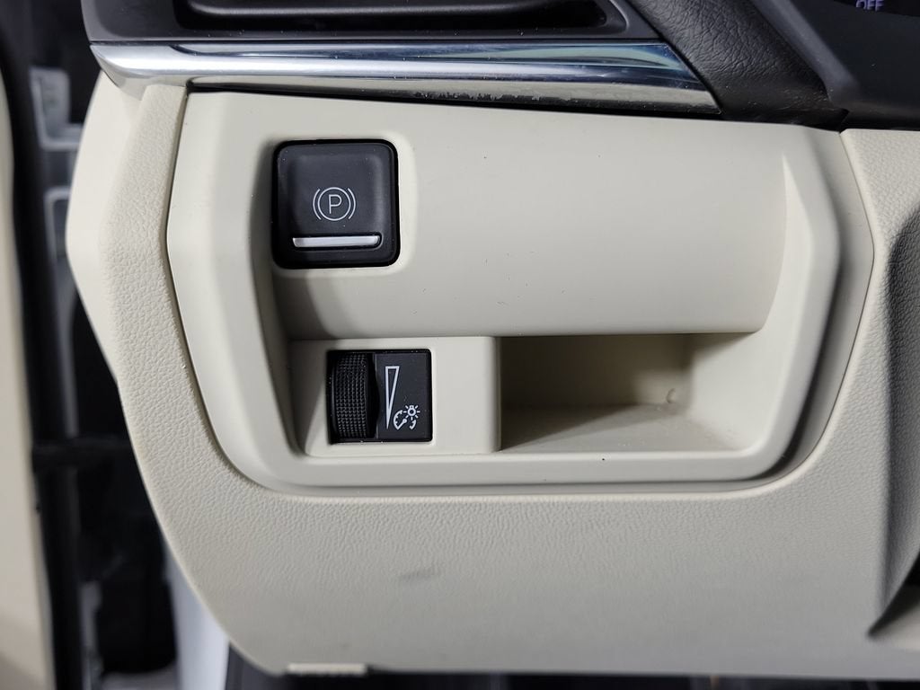 2024 Cadillac CT4 Luxury