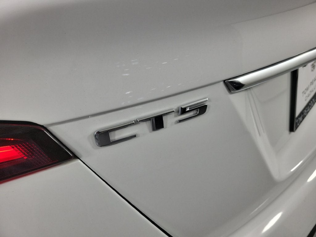 2024 Cadillac CT5 Luxury