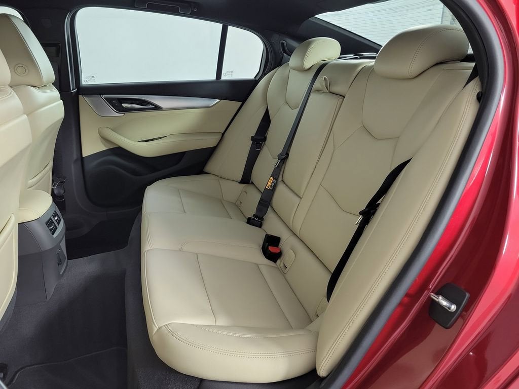 2023 Cadillac CT5 Luxury