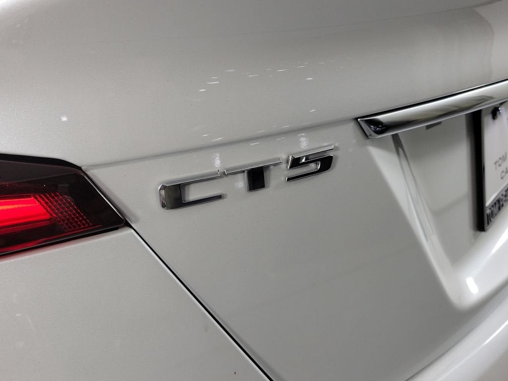 2024 Cadillac CT5 Luxury