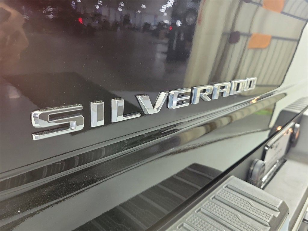 2022 Chevrolet Silverado 1500 LT (2FL)