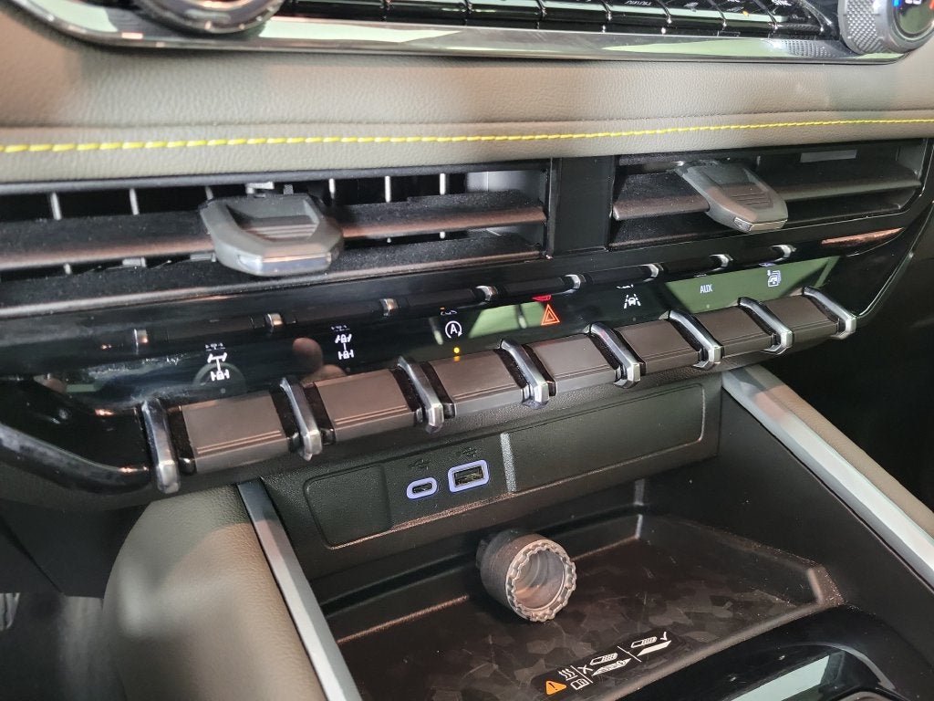 2025 Chevrolet Colorado ZR2
