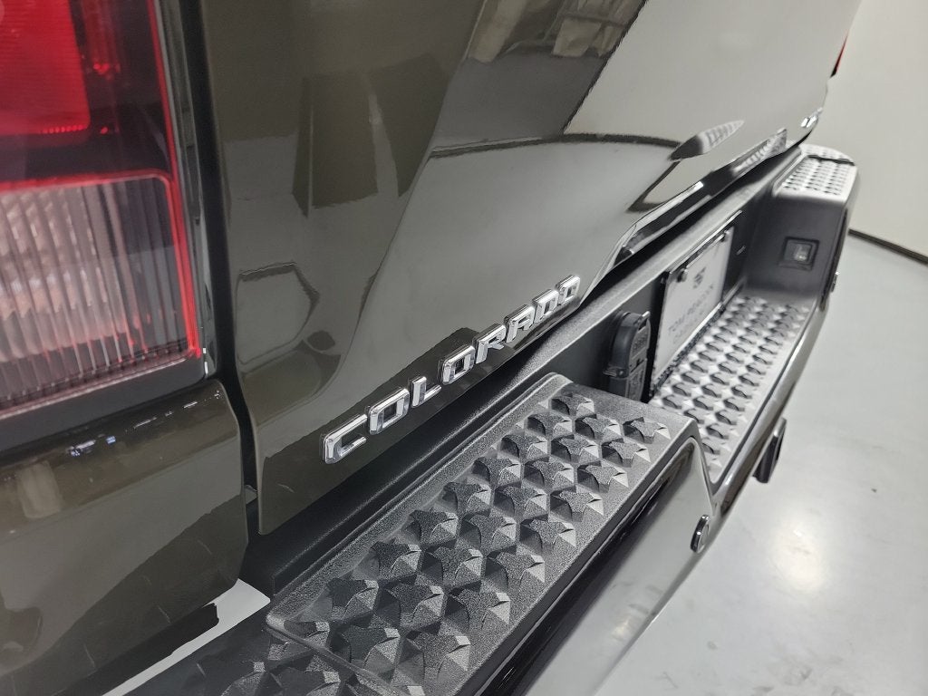 2025 Chevrolet Colorado ZR2