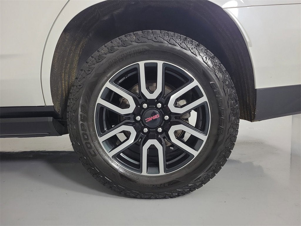 2023 GMC Yukon AT4
