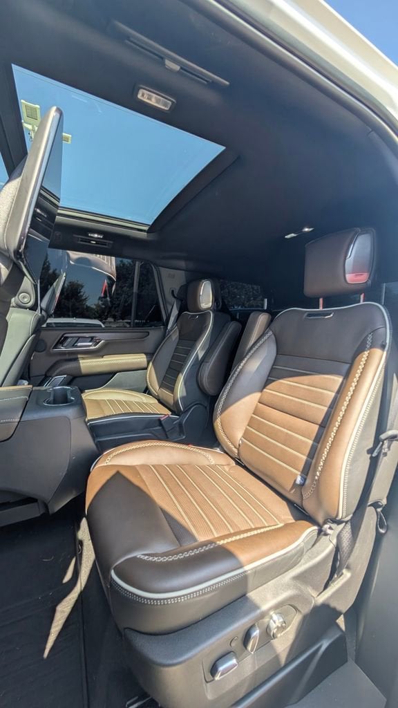 2025 GMC Yukon Denali Ultimate