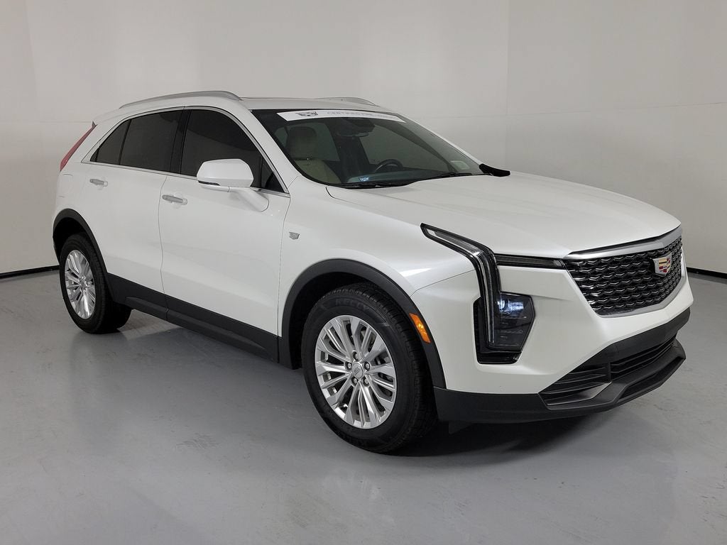 2024 Cadillac XT4 Luxury