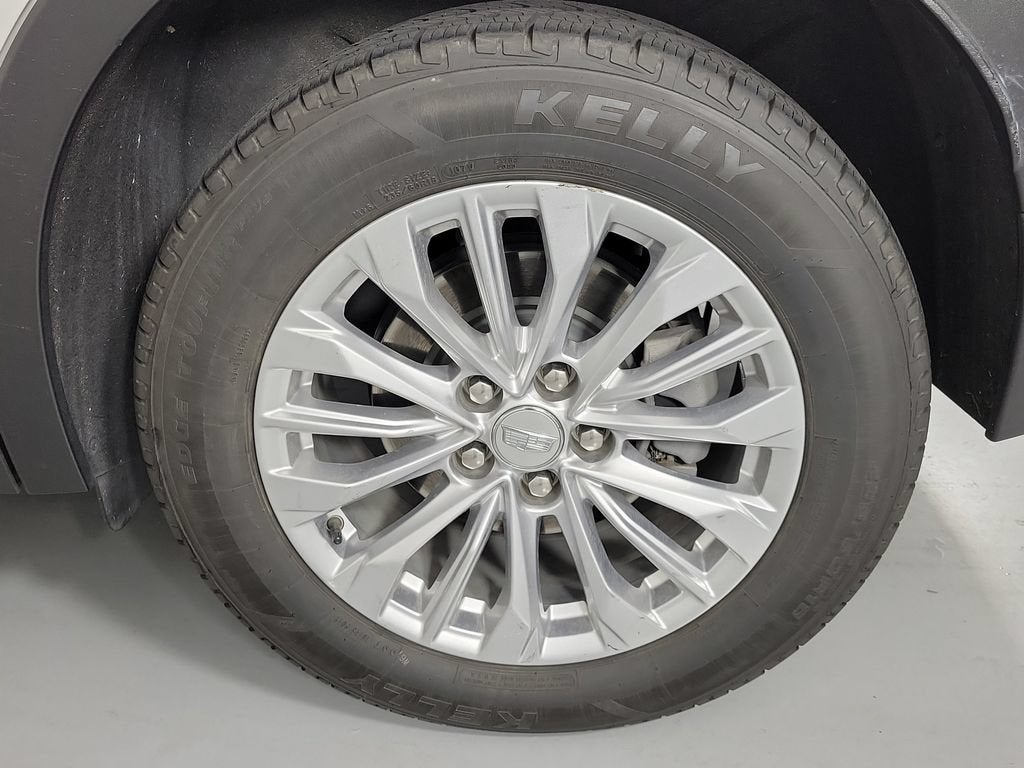 2024 Cadillac XT4 Luxury