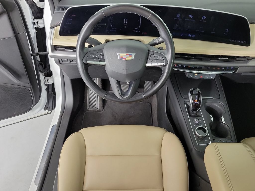 2024 Cadillac XT4 Luxury