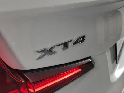 2024 Cadillac XT4 Luxury