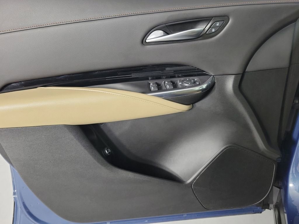 2024 Cadillac XT4 Luxury