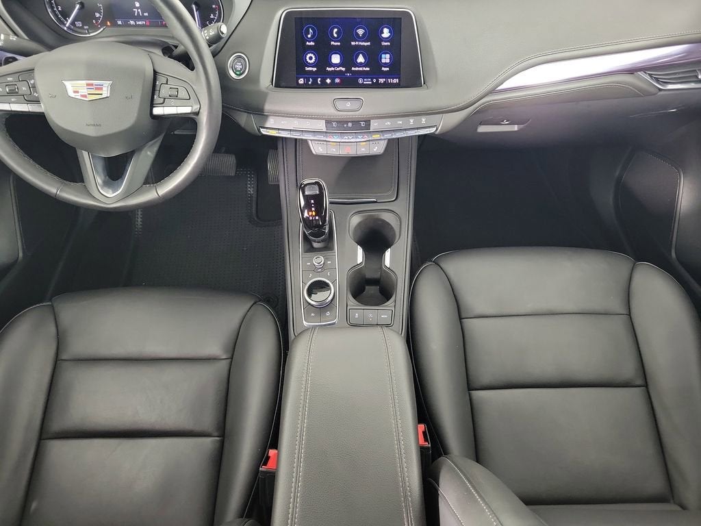 2023 Cadillac XT4 Luxury