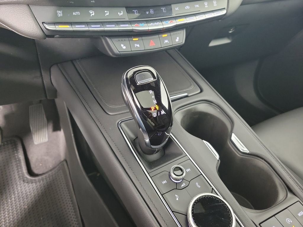2023 Cadillac XT4 Luxury
