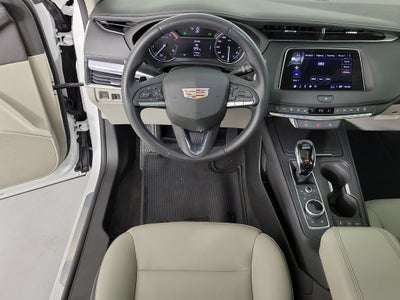 2023 Cadillac XT4 Luxury