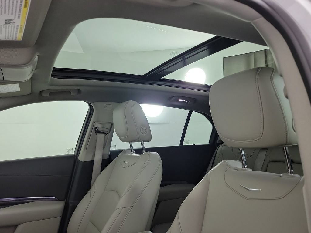 2023 Cadillac XT4 Luxury