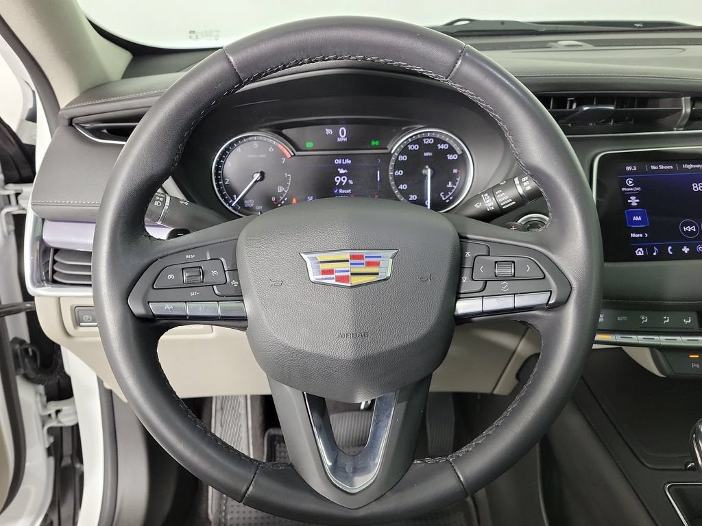 2023 Cadillac XT4 Luxury