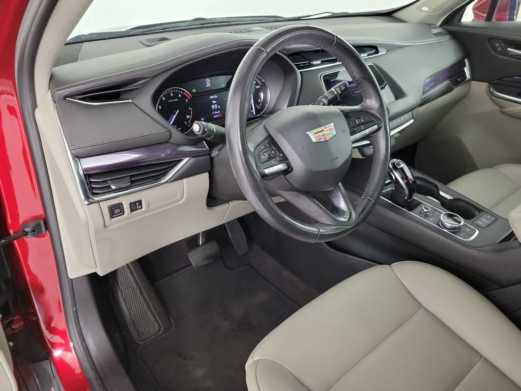 2023 Cadillac XT4 Luxury