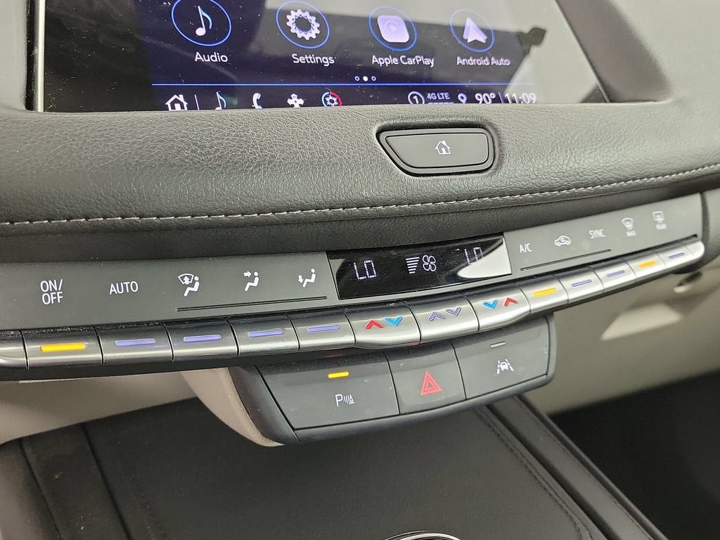 2023 Cadillac XT4 Luxury
