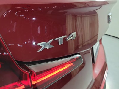 2023 Cadillac XT4 Luxury
