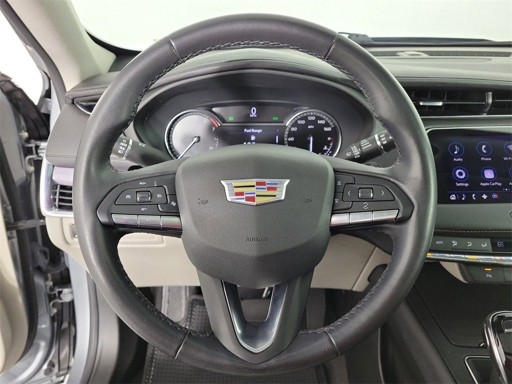 2023 Cadillac XT4 Luxury