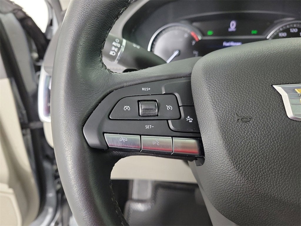 2023 Cadillac XT4 Luxury