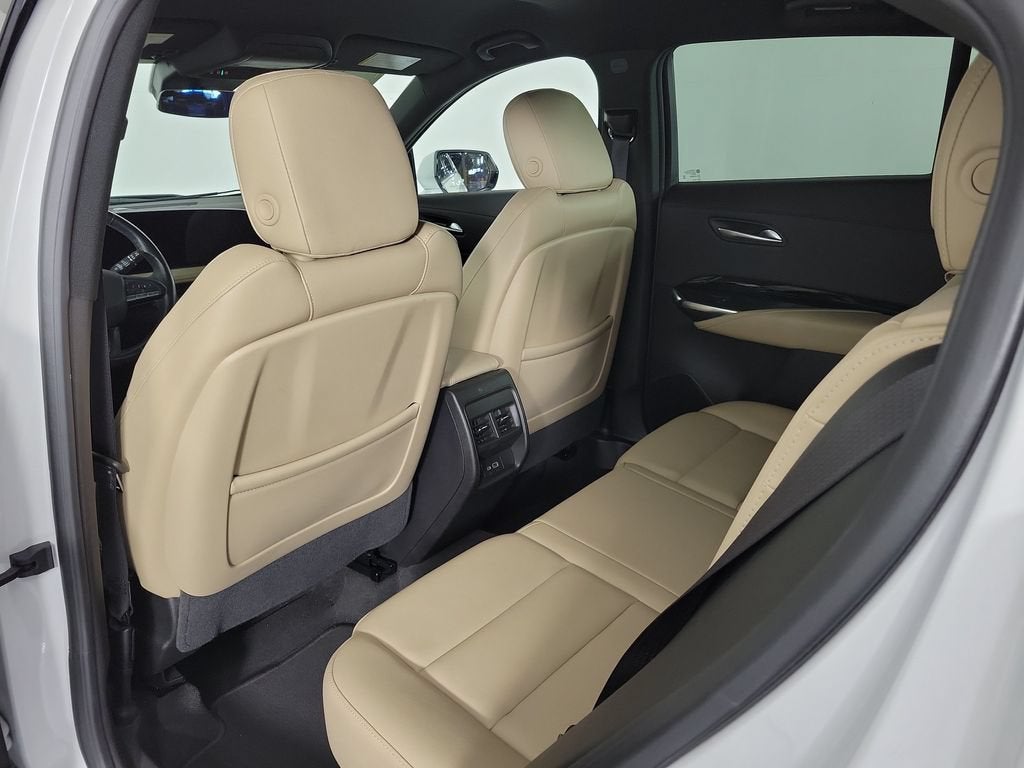 2024 Cadillac XT4 Luxury