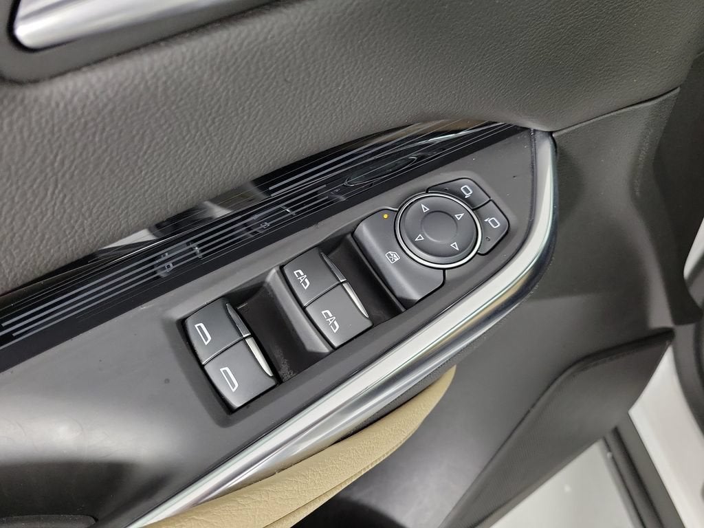 2024 Cadillac XT4 Luxury