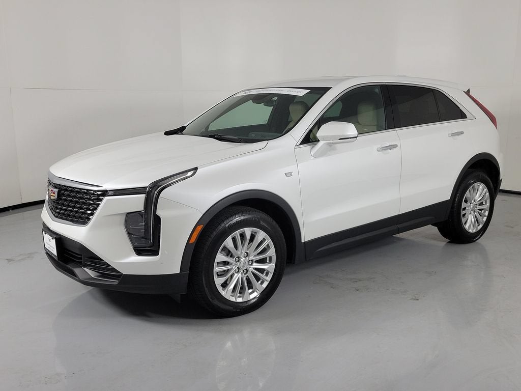 2024 Cadillac XT4 Luxury
