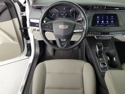 2023 Cadillac XT4 Luxury