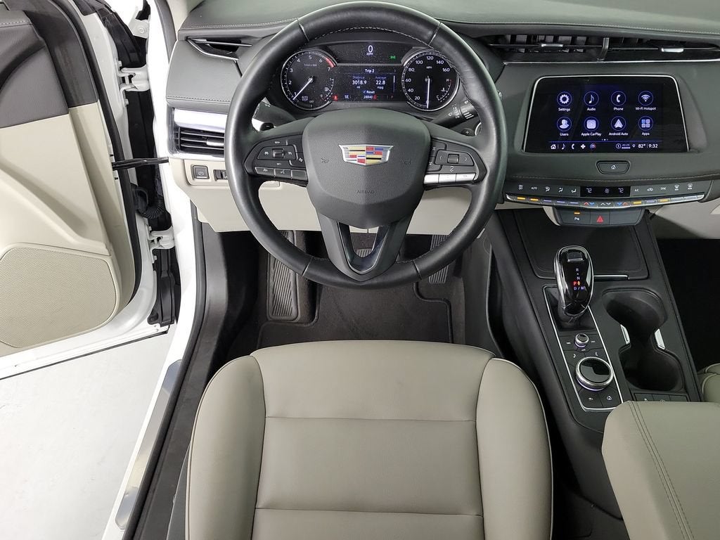 2023 Cadillac XT4 Luxury