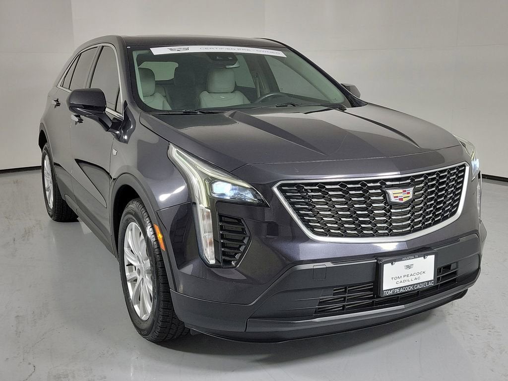 2023 Cadillac XT4 Luxury