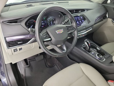 2023 Cadillac XT4 Luxury