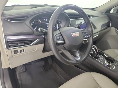 2023 Cadillac XT4 Luxury