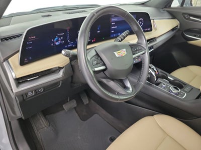 2024 Cadillac XT4 Luxury
