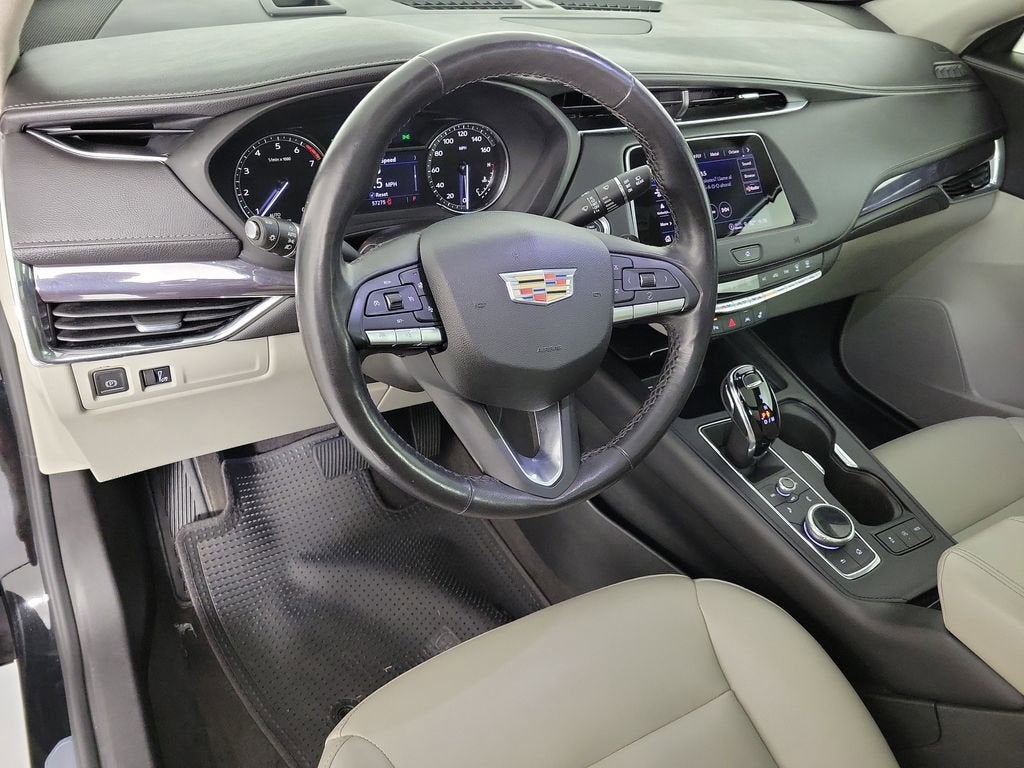 2021 Cadillac XT4 FWD Luxury
